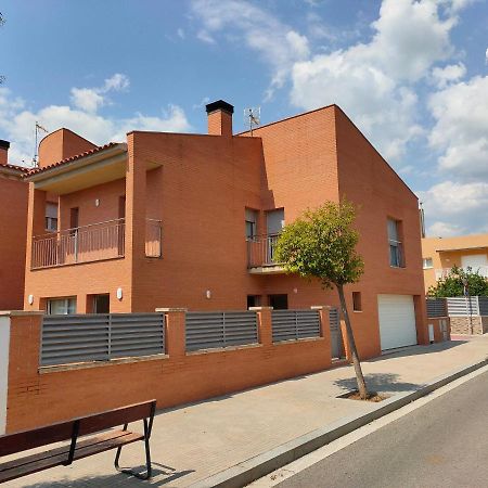 Chalet Amplio Con Jardin Y Zona Barbacoa. Reus Exteriér fotografie