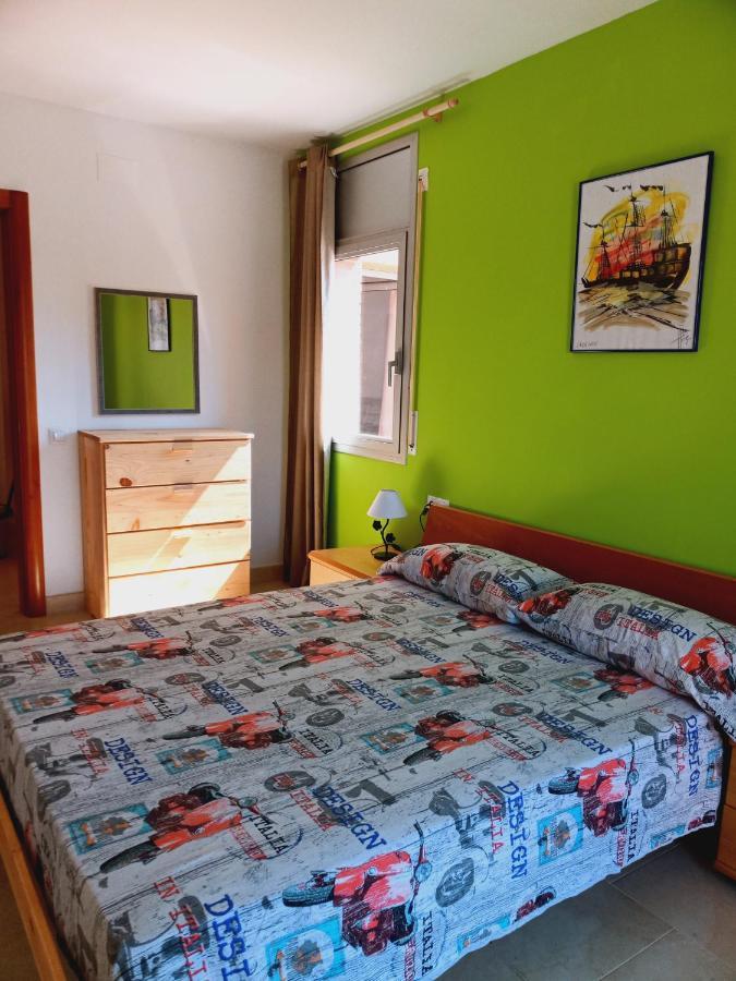 Chalet Amplio Con Jardin Y Zona Barbacoa. Reus Exteriér fotografie
